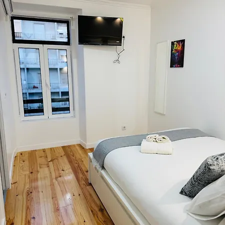 Homestay Almirante Reis - Arroios Lisbon