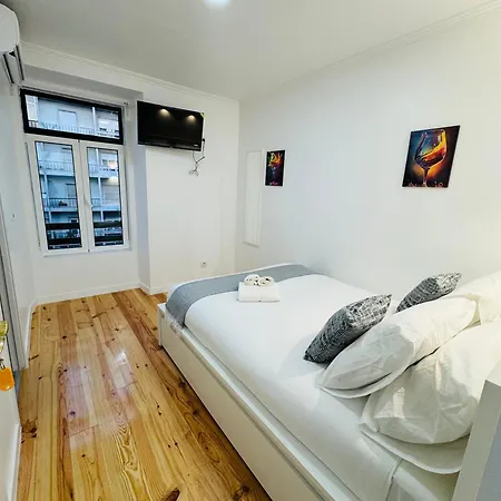 Almirante Reis - Arroios Homestay *