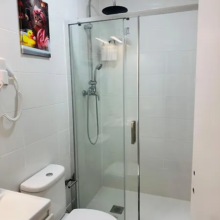 בית אירוח Almirante Reis - Arroios *