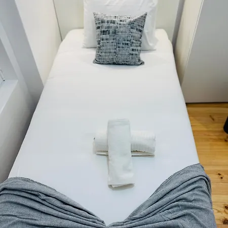 Homestay Almirante Reis - Arroios Lisbon
