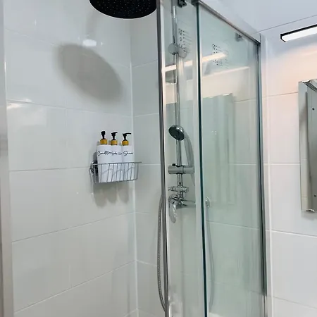 Homestay Almirante Reis - Arroios Lisbon